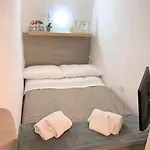 La Casina Di Santa Chiara Wifi, Netflix