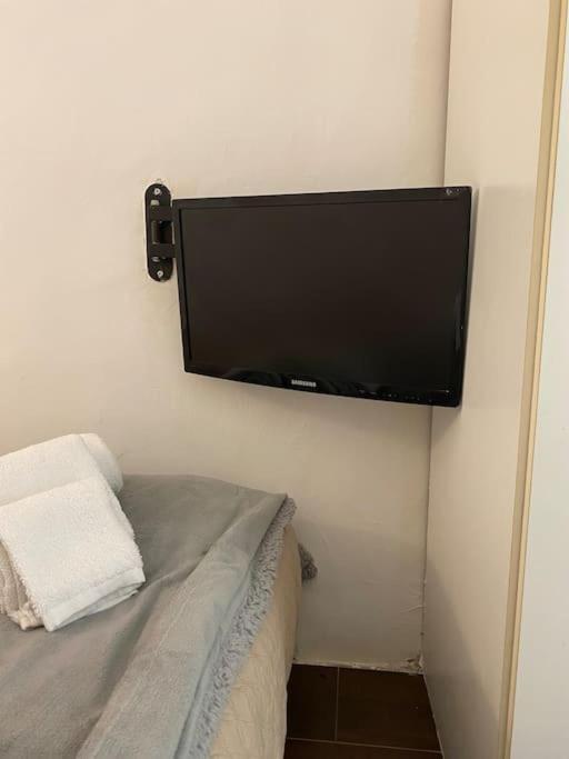La Casina Di Santa Chiara Wifi, Netflix Apartment *